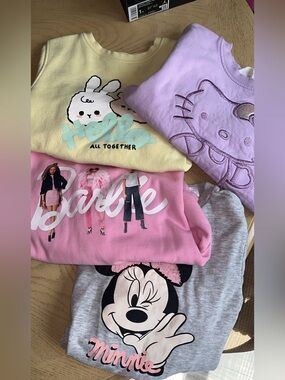 4 H&M Girls sweatshirts 6X/7